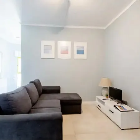 Cozy And Sunny Coastal Escape With Stunning Views * Quarteira
